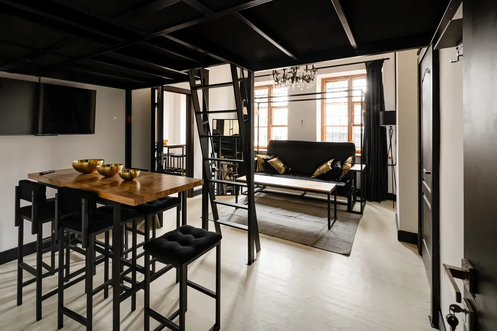 Vip***** квартира в историческом доме 1890 года