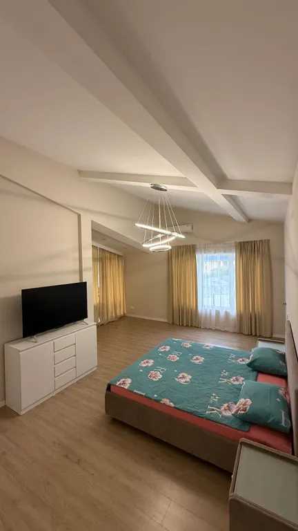 Роскошный дом на чёрном море