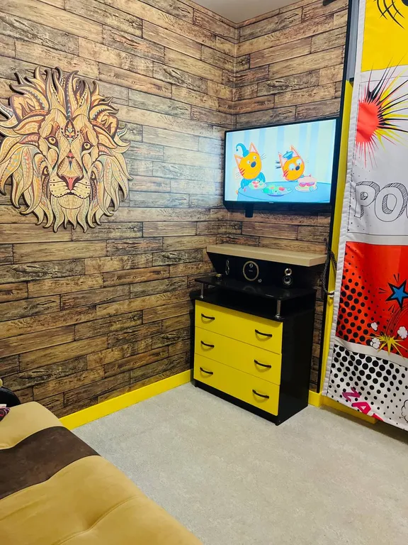 Дом с бассейном