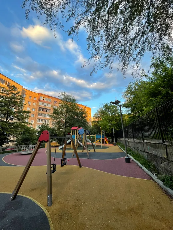 Солнечная двухкомнатная квартира