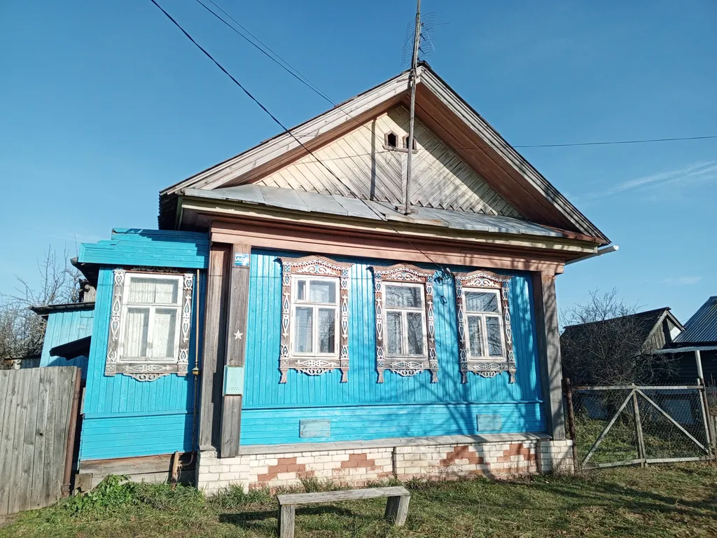 Дом на берегу Волги в старокупеческом селе