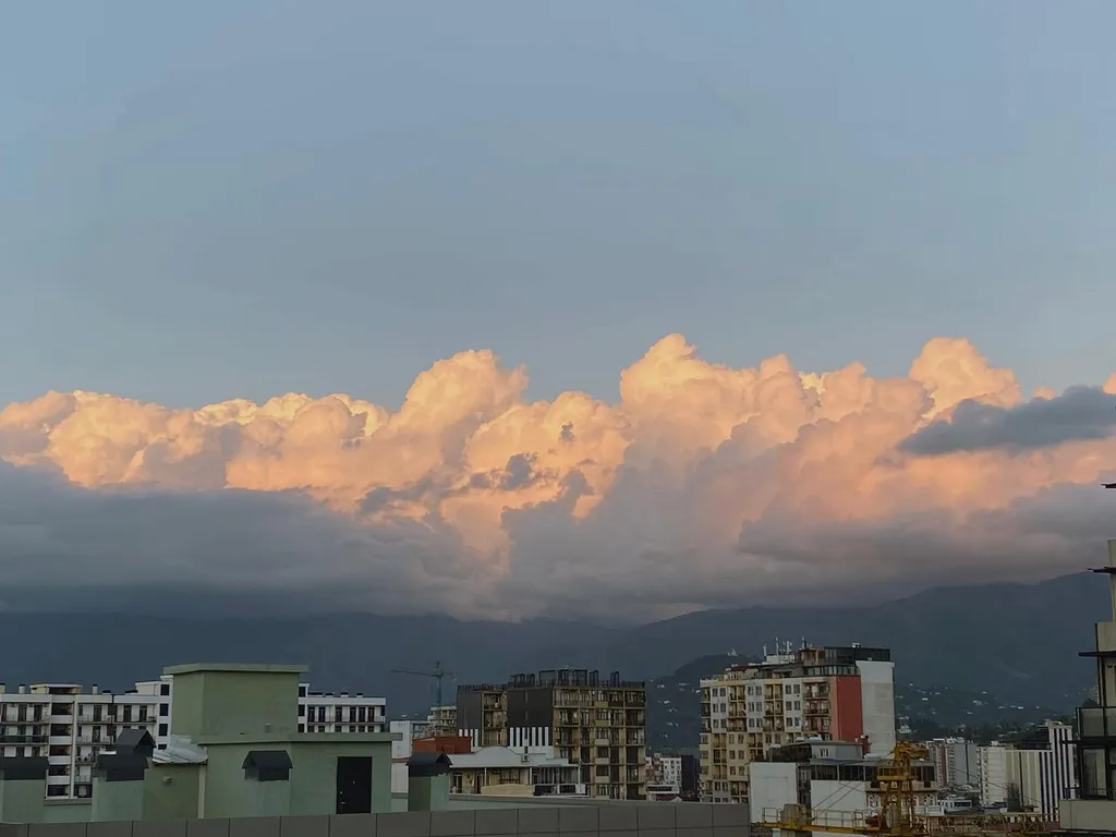 Квартира Просторная квартира в центре — Батуми