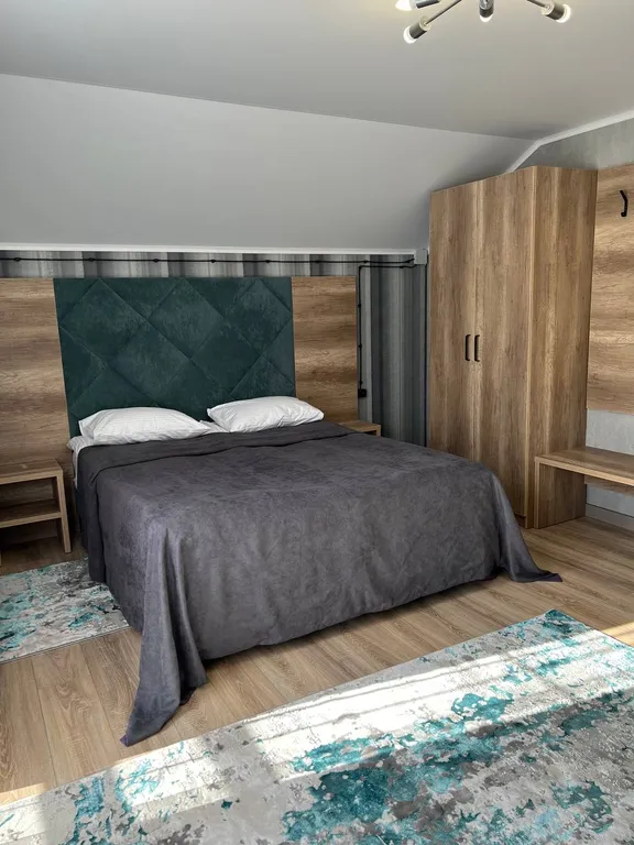 Коттедж-гостевой дом для большой компании