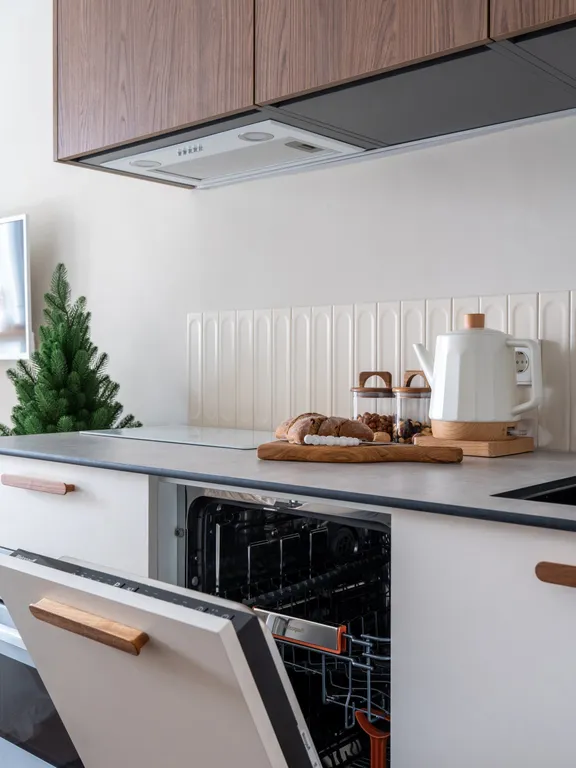 Роскошный апарт Japandi в Курортном районе в доме с бассейном и сауной