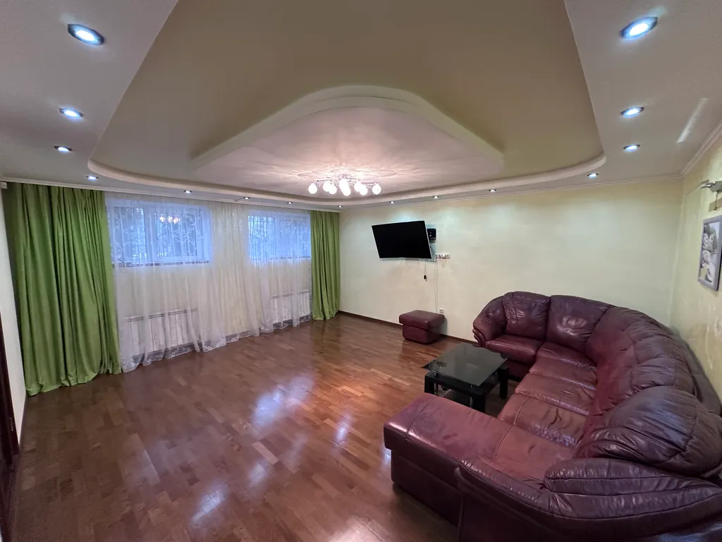 Дом в центре Энгельса