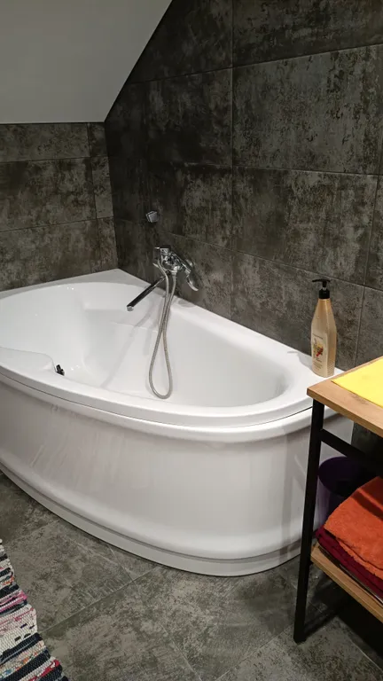 Новый уютный коттедж в черте города