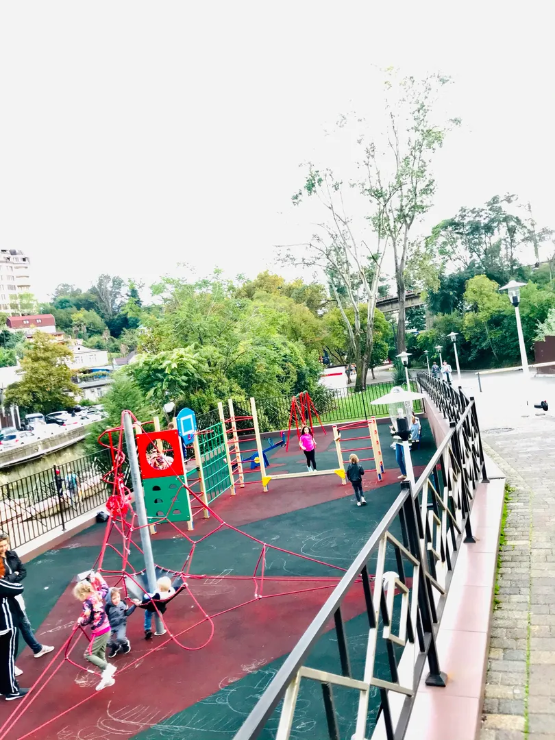 Фото