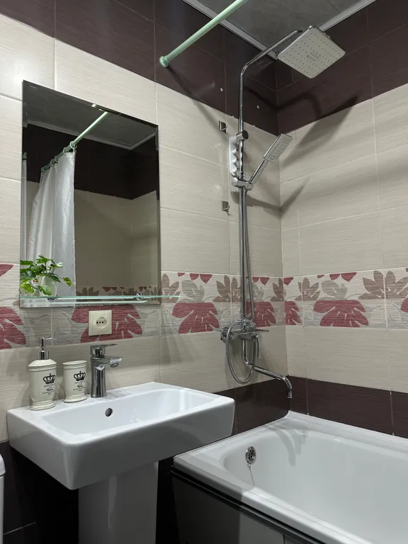 Квартира Уютная, чистая и большая квартира — Сириус