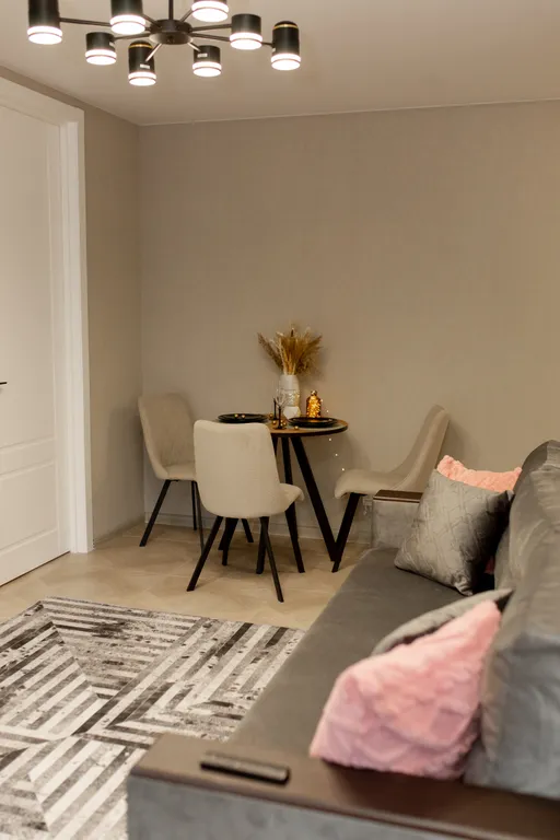 Квартира Квартира Уютный апартамент в центре рядом с ЖД вокзалом с дизайнерским ремонтом — Калининград