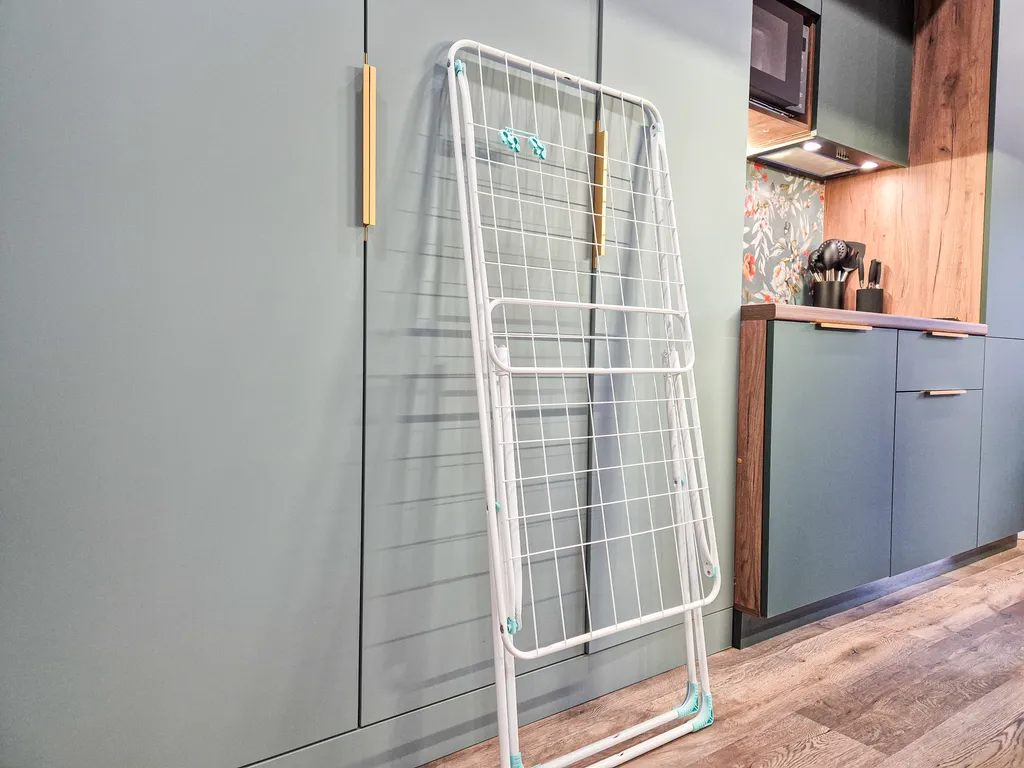 Студия с видом на реку