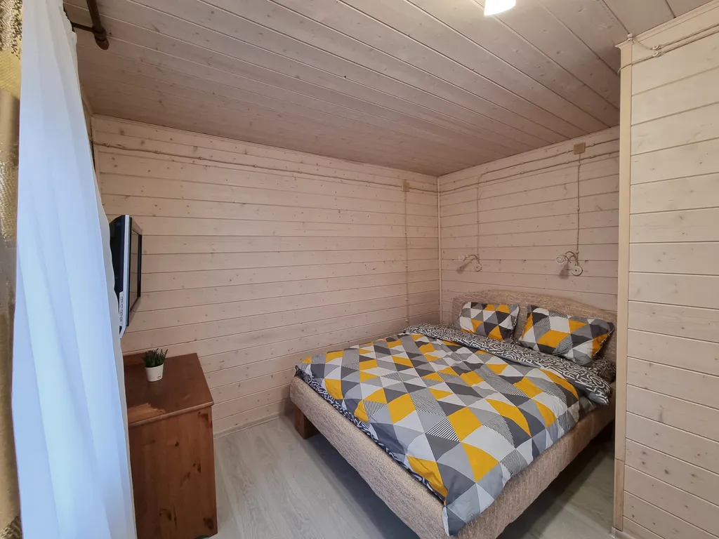 Коттедж Уютный загородный дом с большой гостиной — Стеклянный