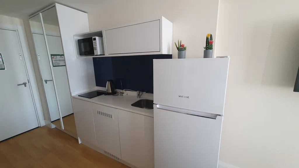 Квартира Квартира Уютная студия с видом на море и горы — Батуми