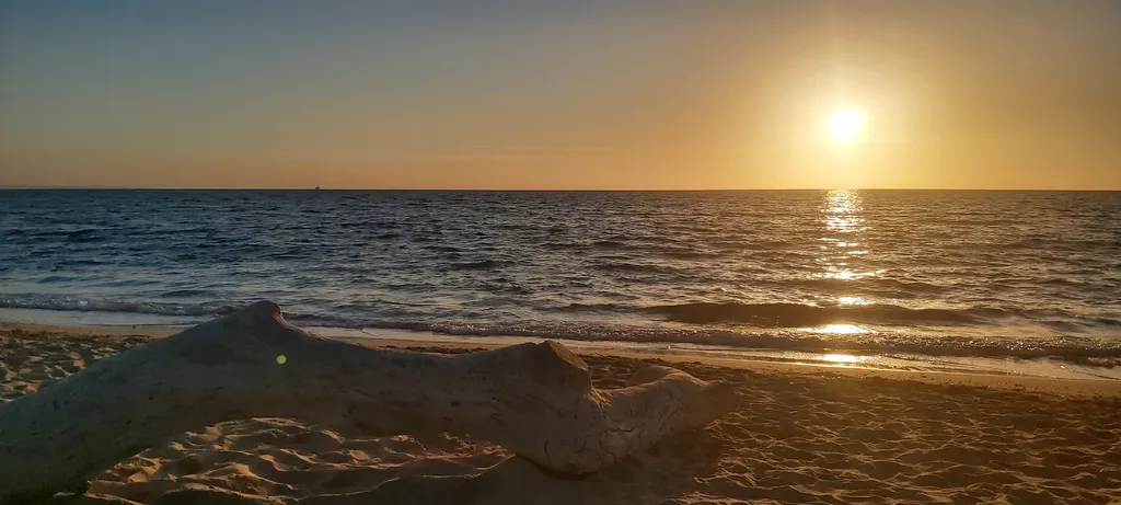 Уютная 2-комнатная студия на пляже