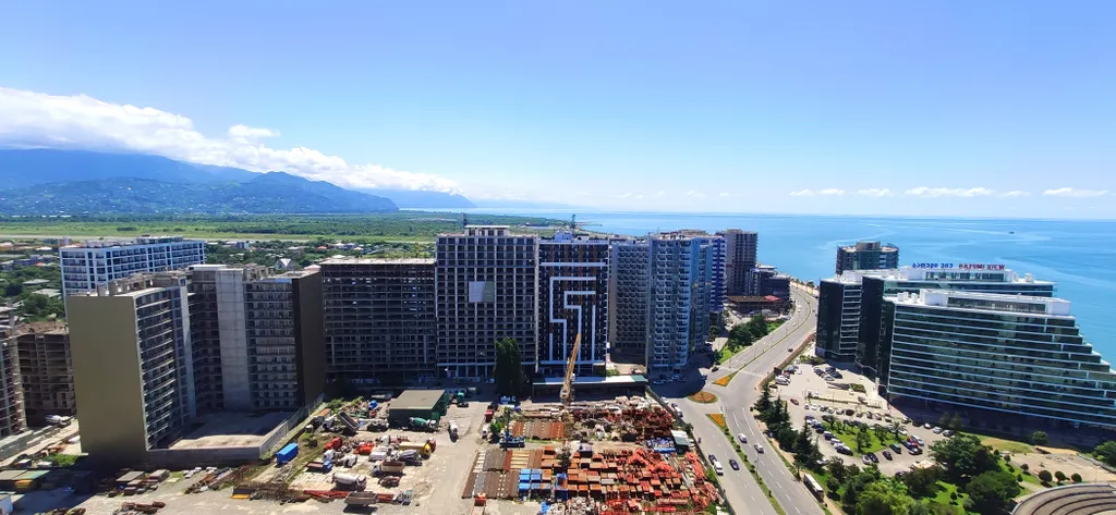 Апартамент в элитном комплексе у моря и парка с бассейном и спа-зоной