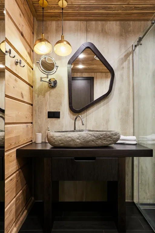 Полулюкс с кроватью размера kihg-size и видом на озеро