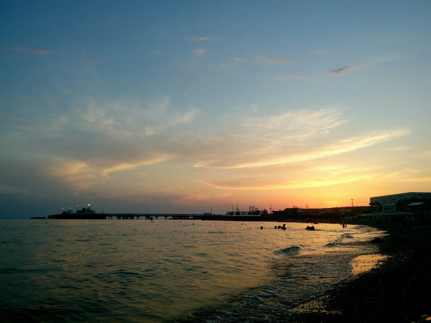 Фото