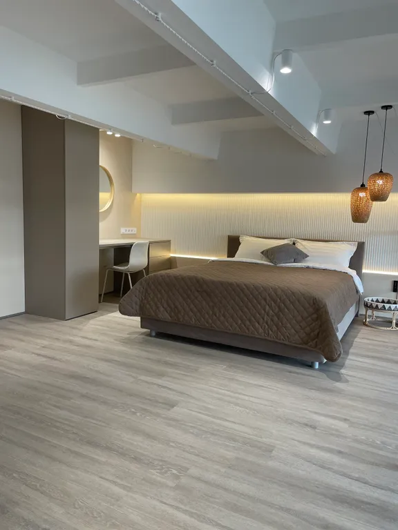 Двухуровневая студия в самом центре