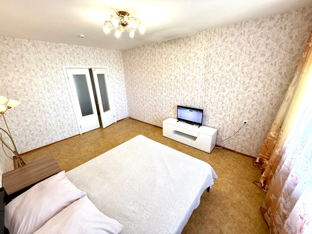 Апартамент двухкомнатный у ТЦ Рио Иваново, эконом