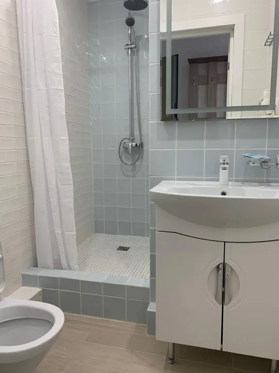 Современный просторный номер-студио