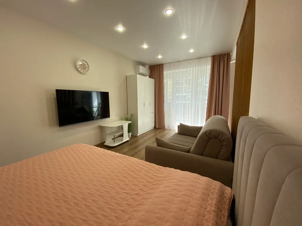 Комфортная 1-комнатная квартира на берегу моря