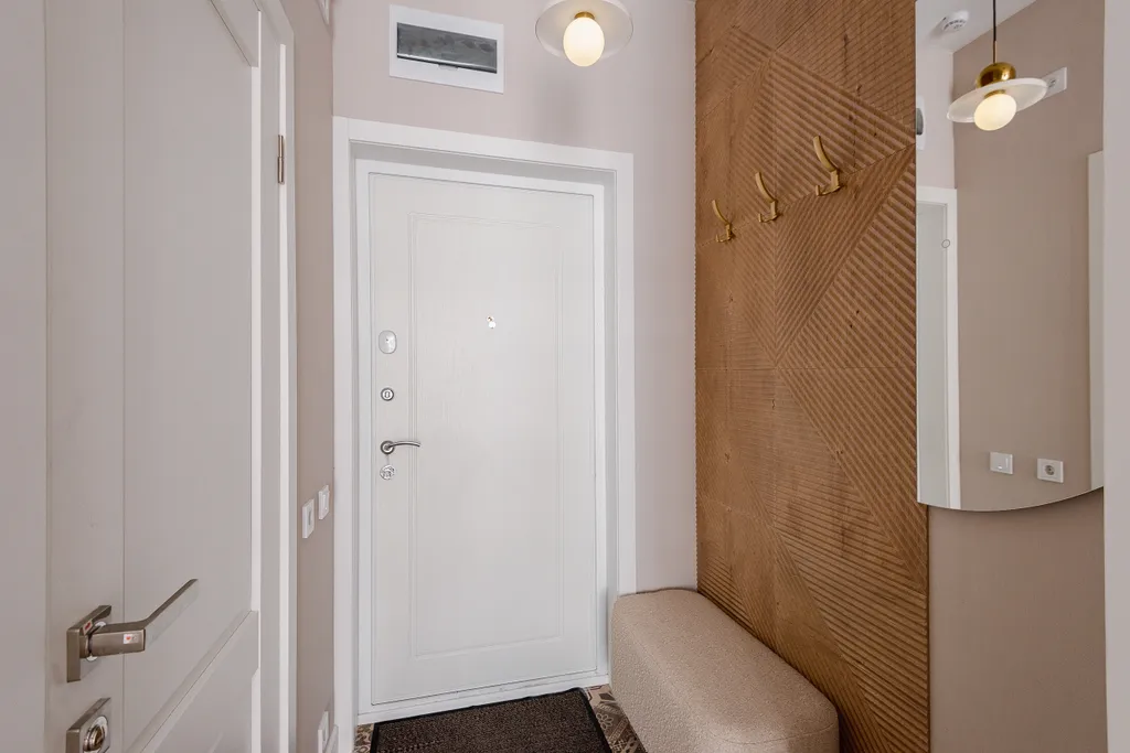 Новая и современная студия рядом с метро