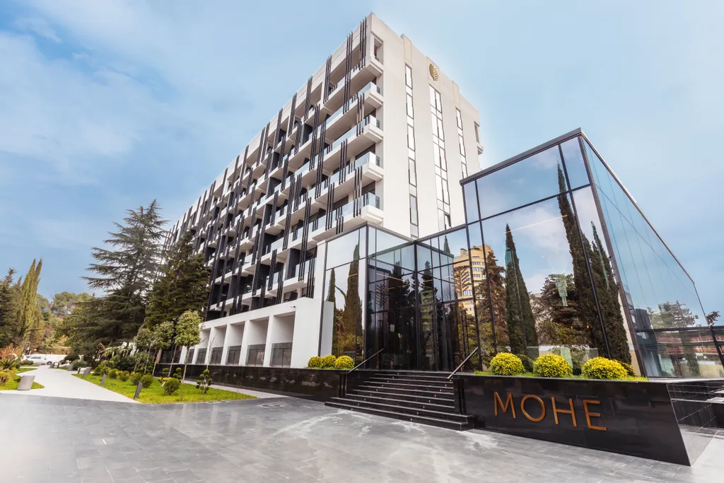 Двухкомнатный апартамент в Моне Лайт с видом на море