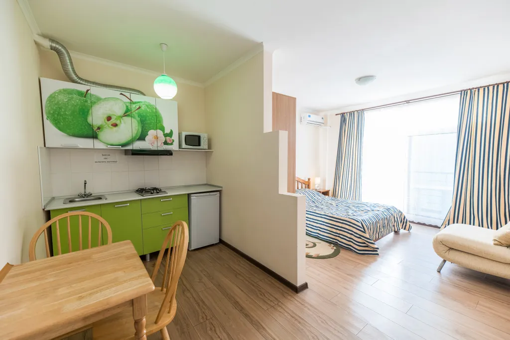 Апартаменты 11,12 с кухней и балконом, панорамный вид на море