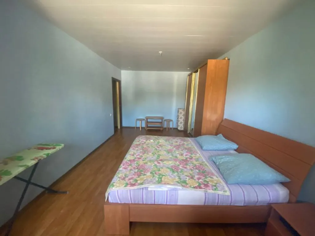 Уютная двухкомнатная квартира в центре — аренда посуточно в Пицунда