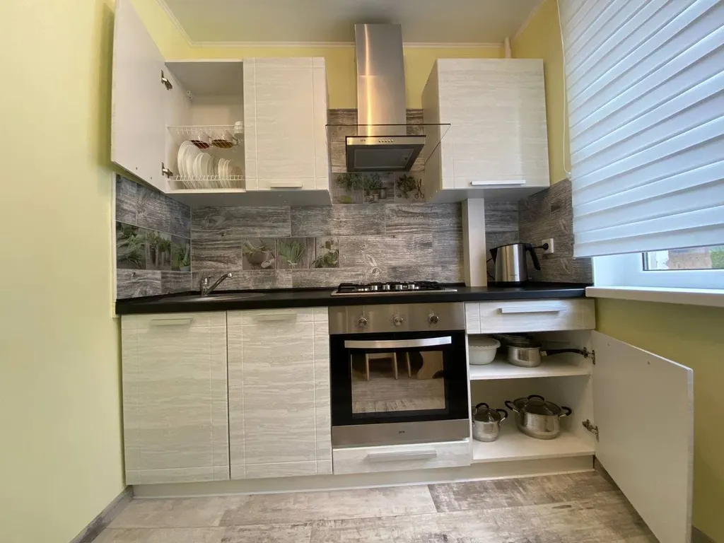 Квартира Квартира с удобным местоположением — Калининград