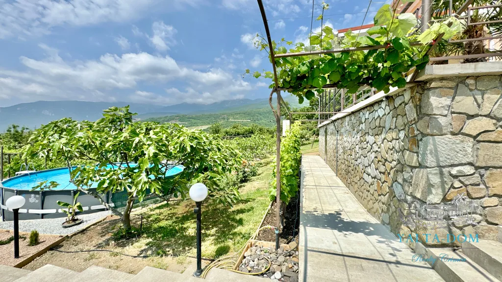 Дом в тихом и прекрасном месте Лавровое