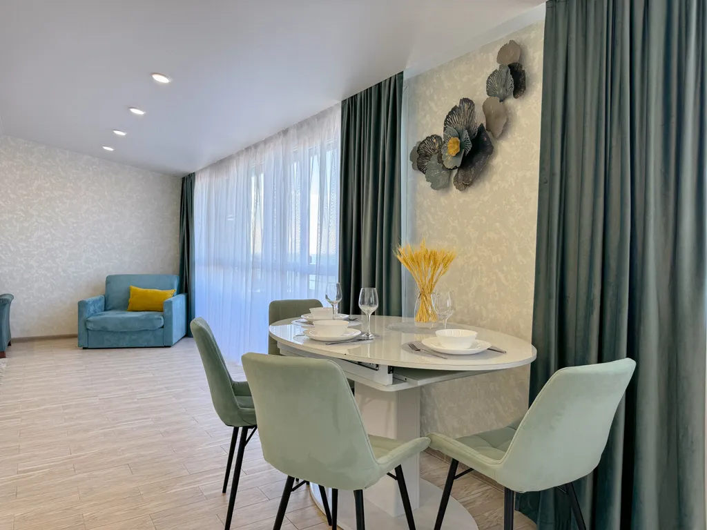 Квартира Family home - просторная 1к квартира до 5 гостей в 100 м от моря — Сириус