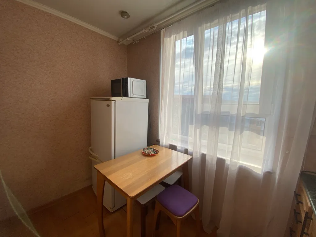 2-комнатная квартира в центре города с видом на город