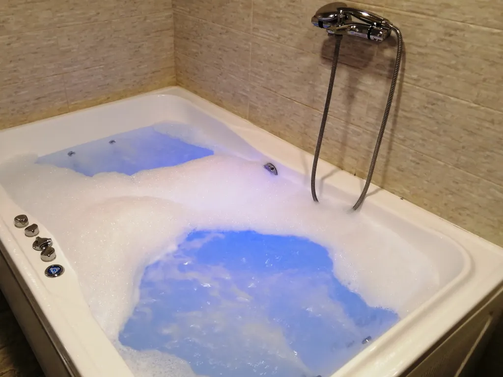 Квартира Апартаменты luxe джакузи кухня 55*smarttv центр города — аренда посуточно в Минск