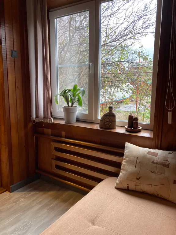 Чудесный дом на берегу реки