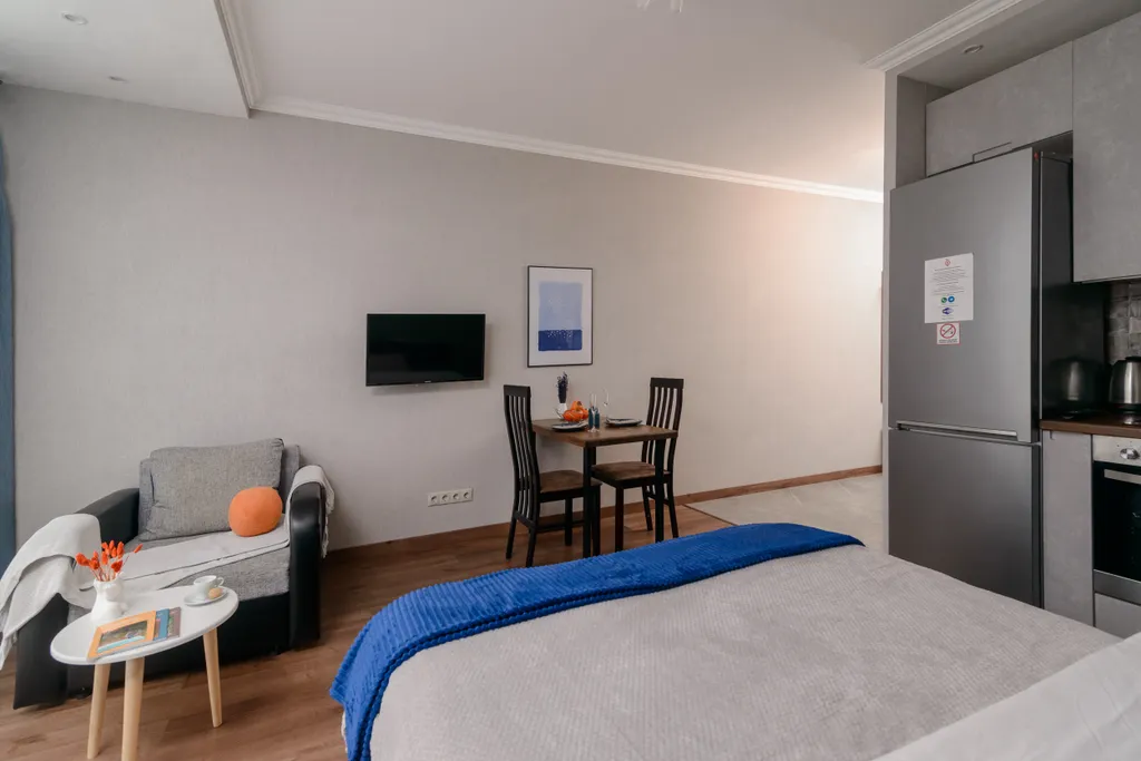 Уютная квартира с панорамными окнами