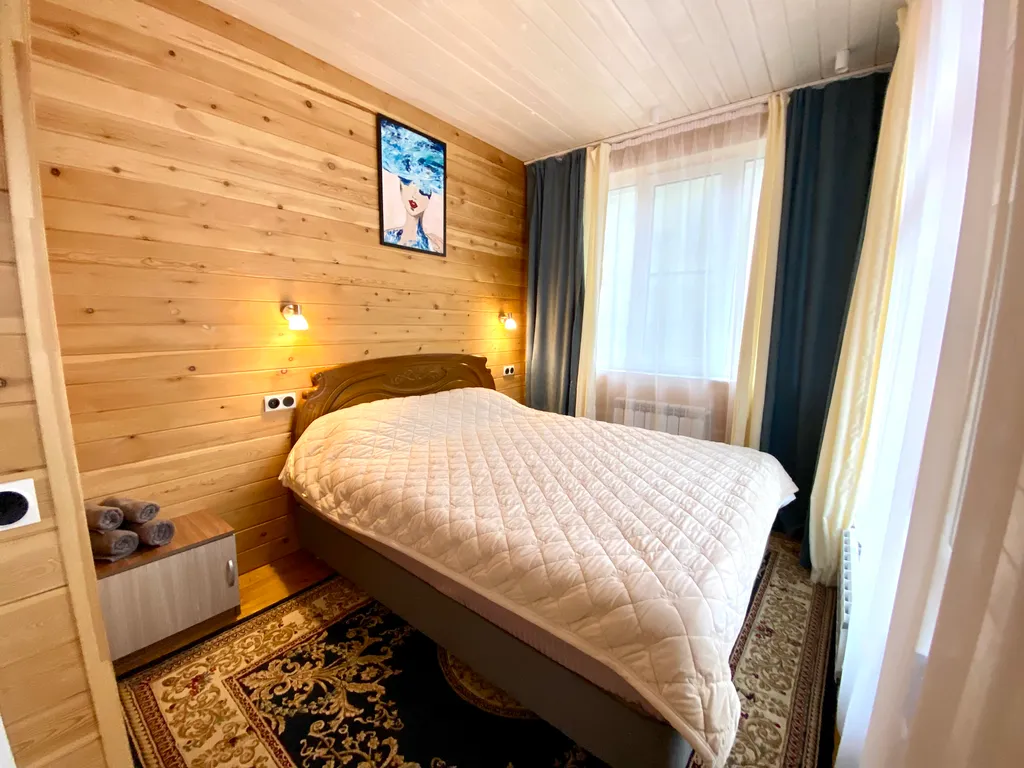 Уютный коттедж с видом на озеро Байкал