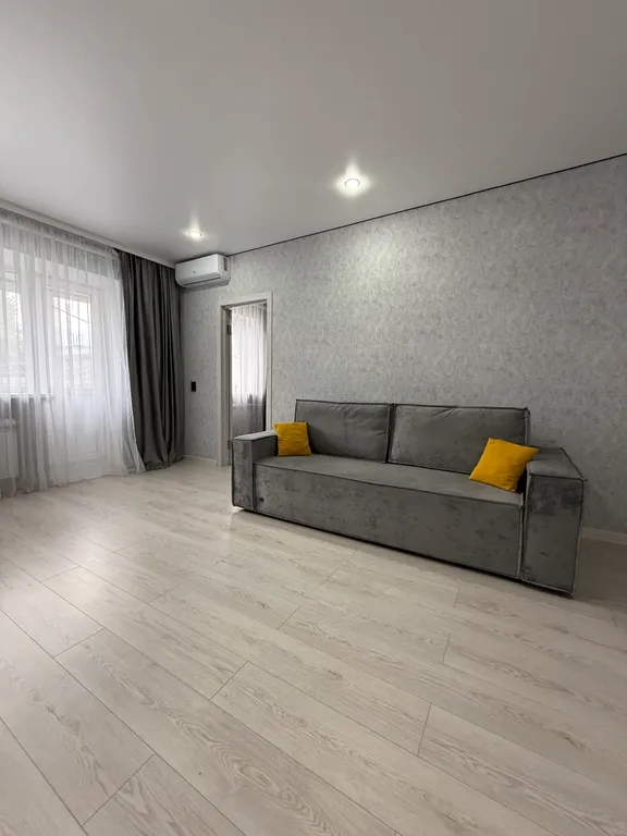 Уютная двухкомнатная квартира в центре города