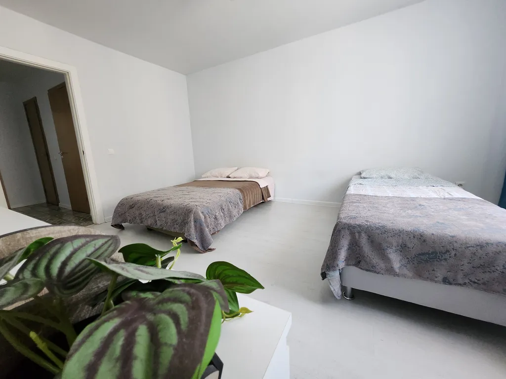 Двух комнатная квартира в лучшем районе Яблочного