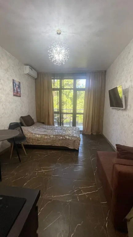 Апартаменты с бассейном на берегу моря