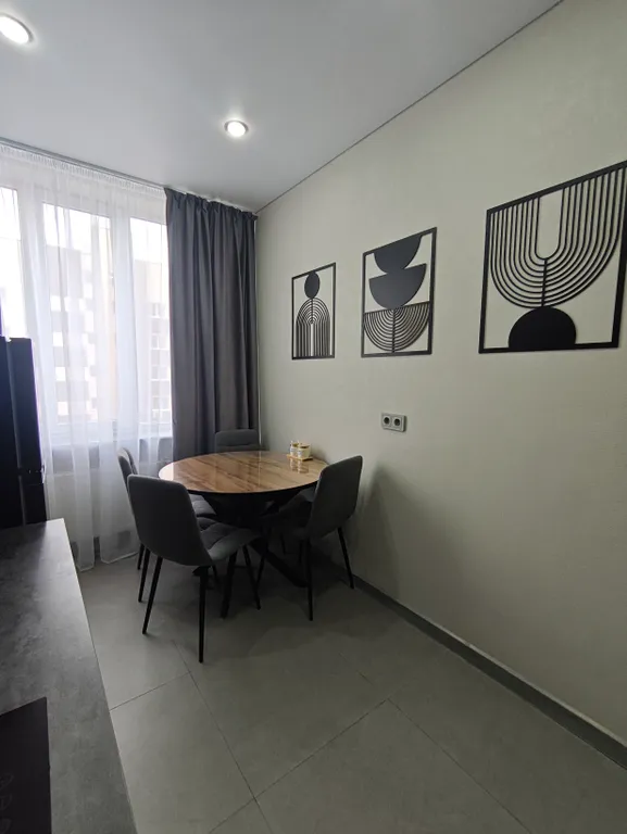 Современная квартира лофт стиле в центре Аксая