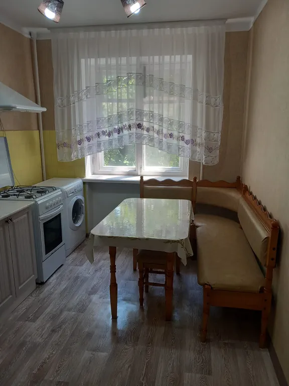 Квартира у озера