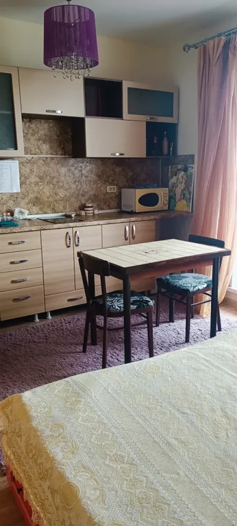 Яркая студия в центре