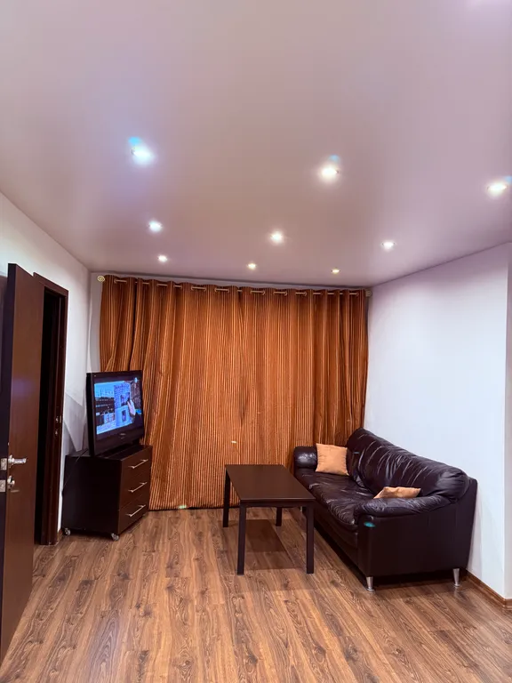 Уютная квартира с видом на озеро