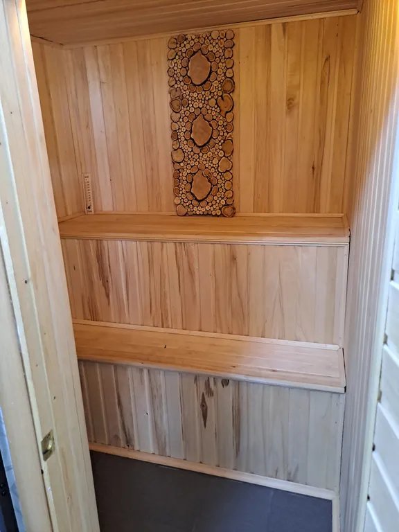 Дом у Денежного озера