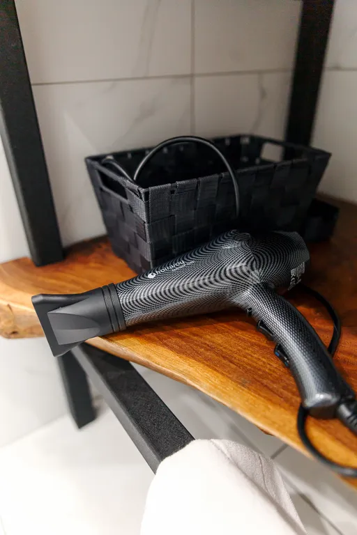 Дизайнерская студия в клубном доме в центре рядом с набережной