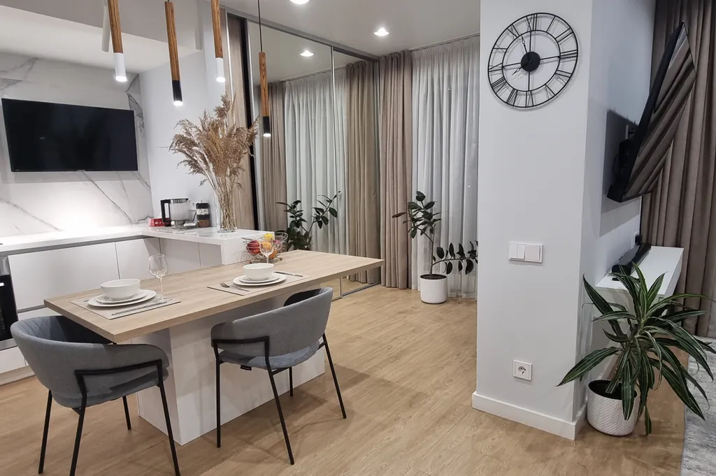 Уютная студия рядом с Броско-Молл