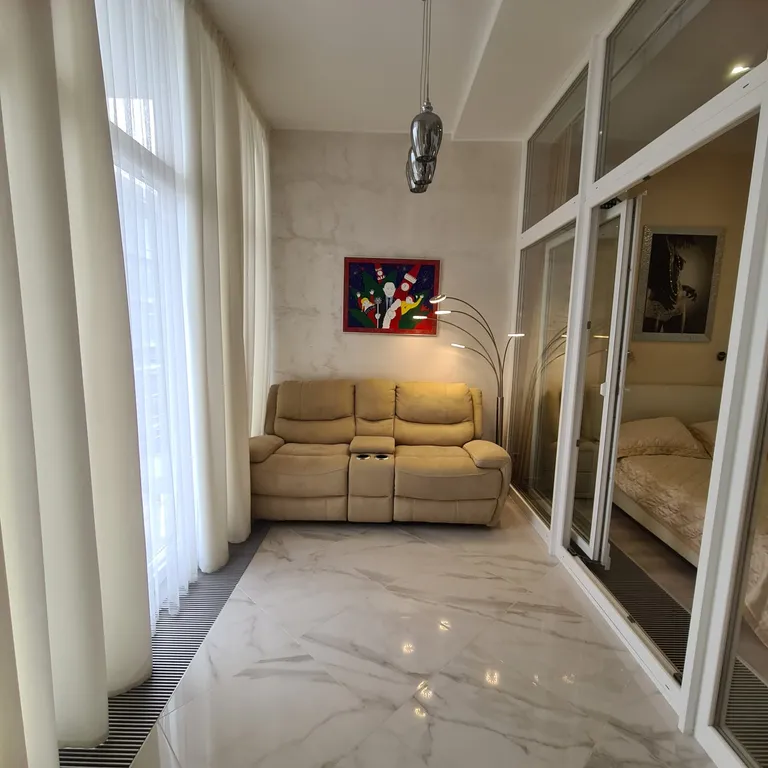 Апартаменты на первой береговой линии