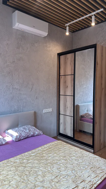 У Карлсона, который живет на крыше