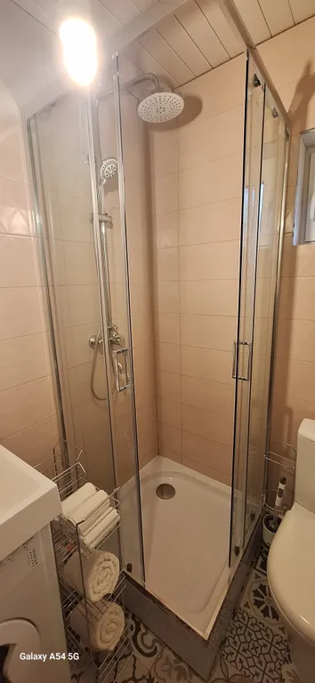 Коттедж Уютный дом у леса с двумя спальнями — Никулино