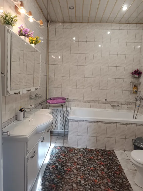 7-комнатный Дом